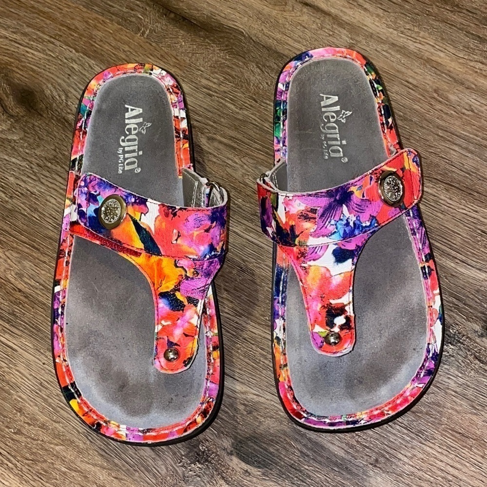 Alegria Carina Iris Floral CAR-135 sandal thongs shoes size -39